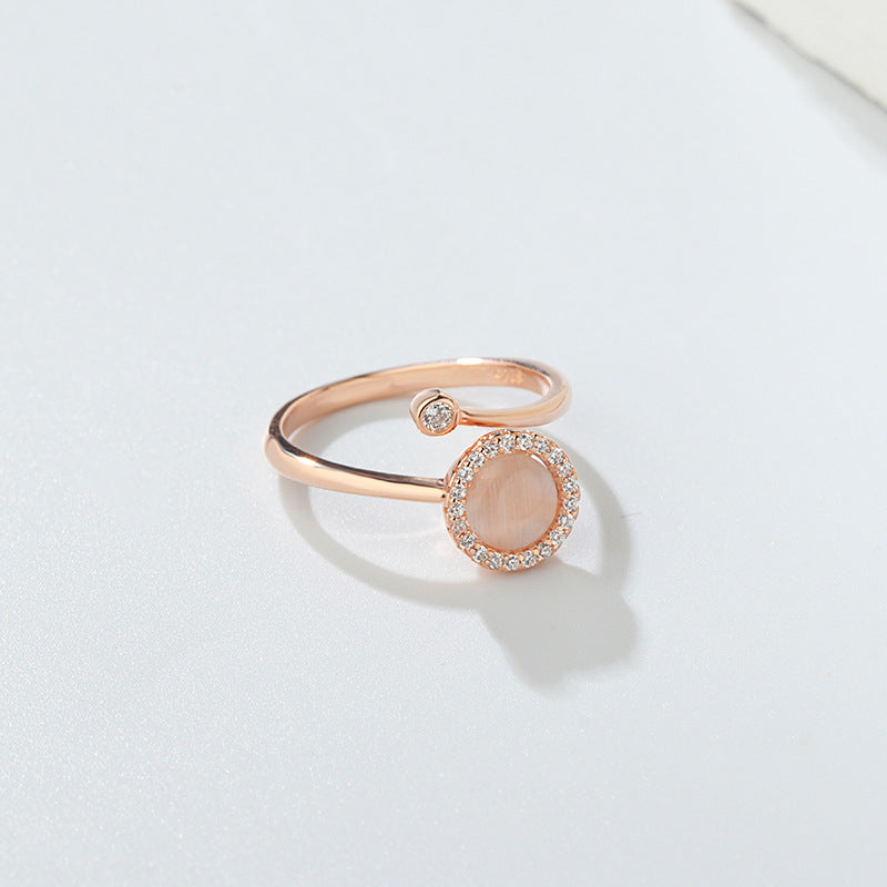 HeartGlow Moonstone Rotating Ring