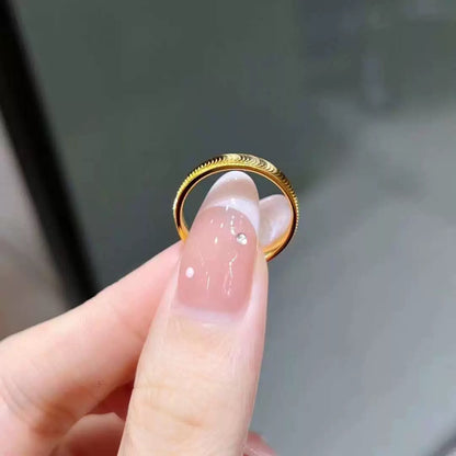 Crystal Cat Eyes Ring