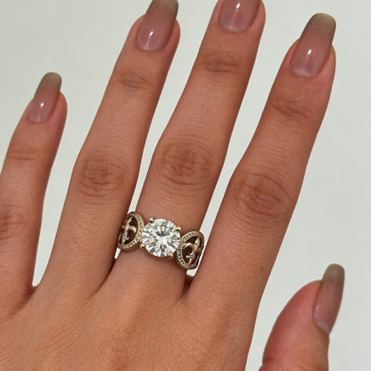 Classic Royal Style Adjustable Ring